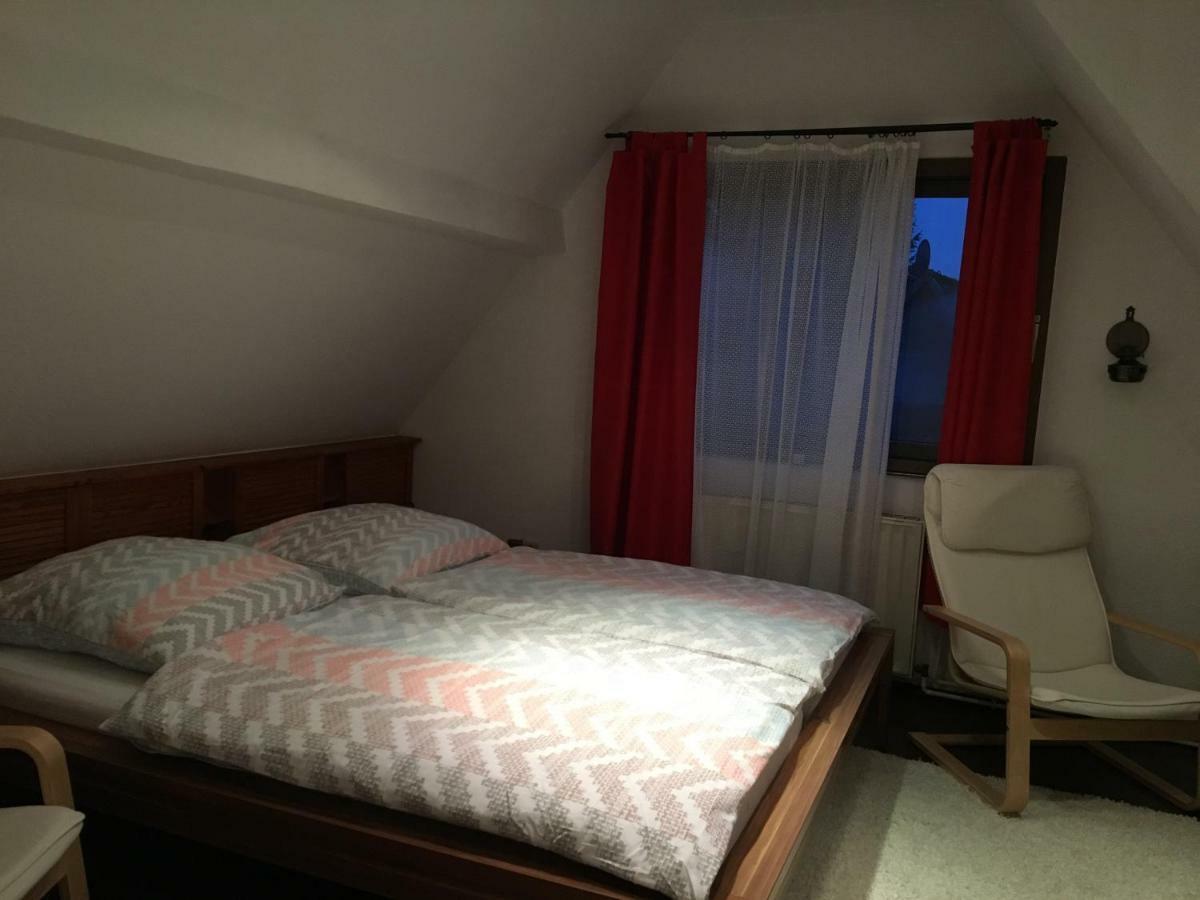 Studio - Hh Airport Bed & Breakfast Hamburg Luaran gambar